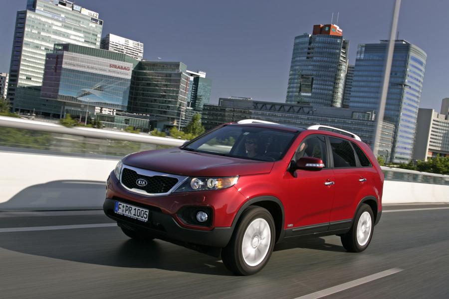  Kia Sorento 2010 года  (фото 6 из 238)